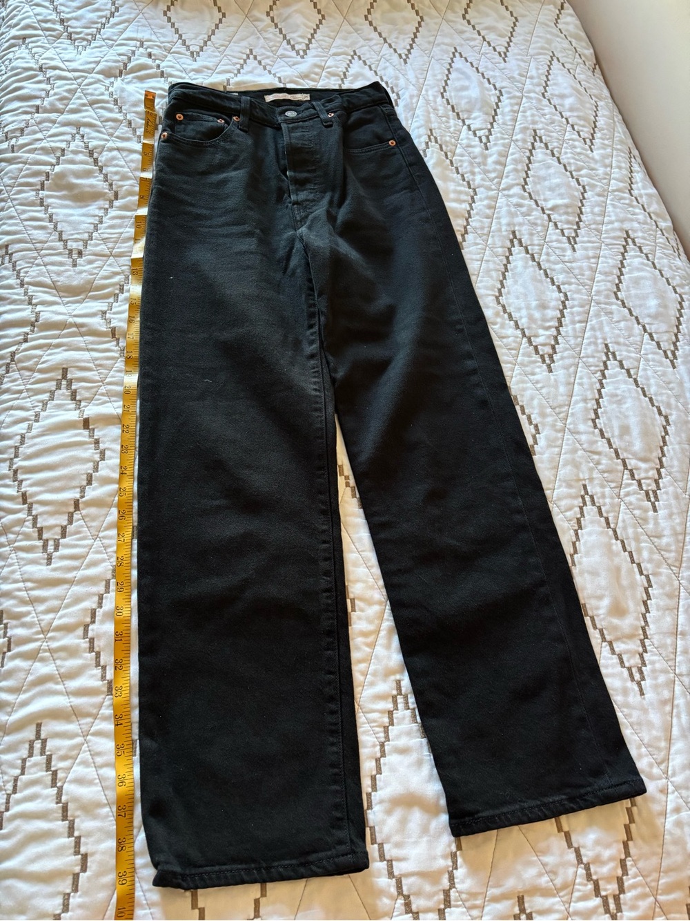 Ribcage Straight Ankle High-Rise Black Women's Levi Jeans - Picture 4 of 9
